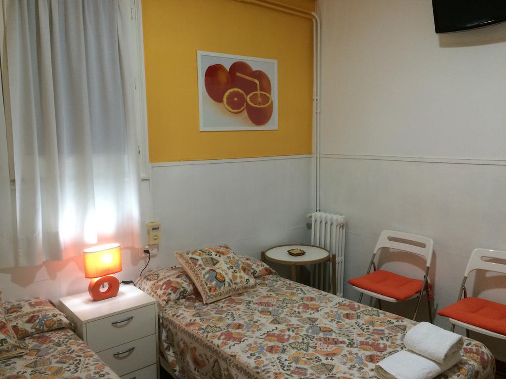 Hostal Valls Барселона Стая снимка