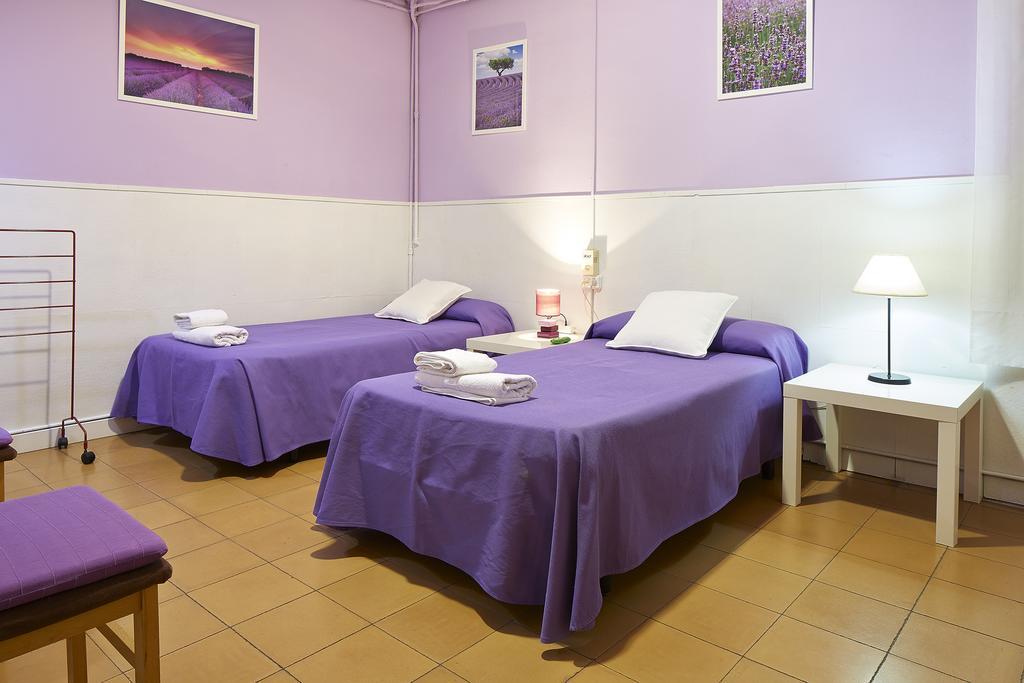 Hostal Valls Барселона Екстериор снимка